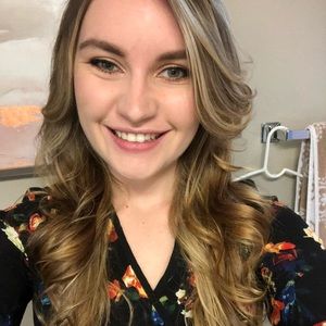 Meet your Posher, Jennifer